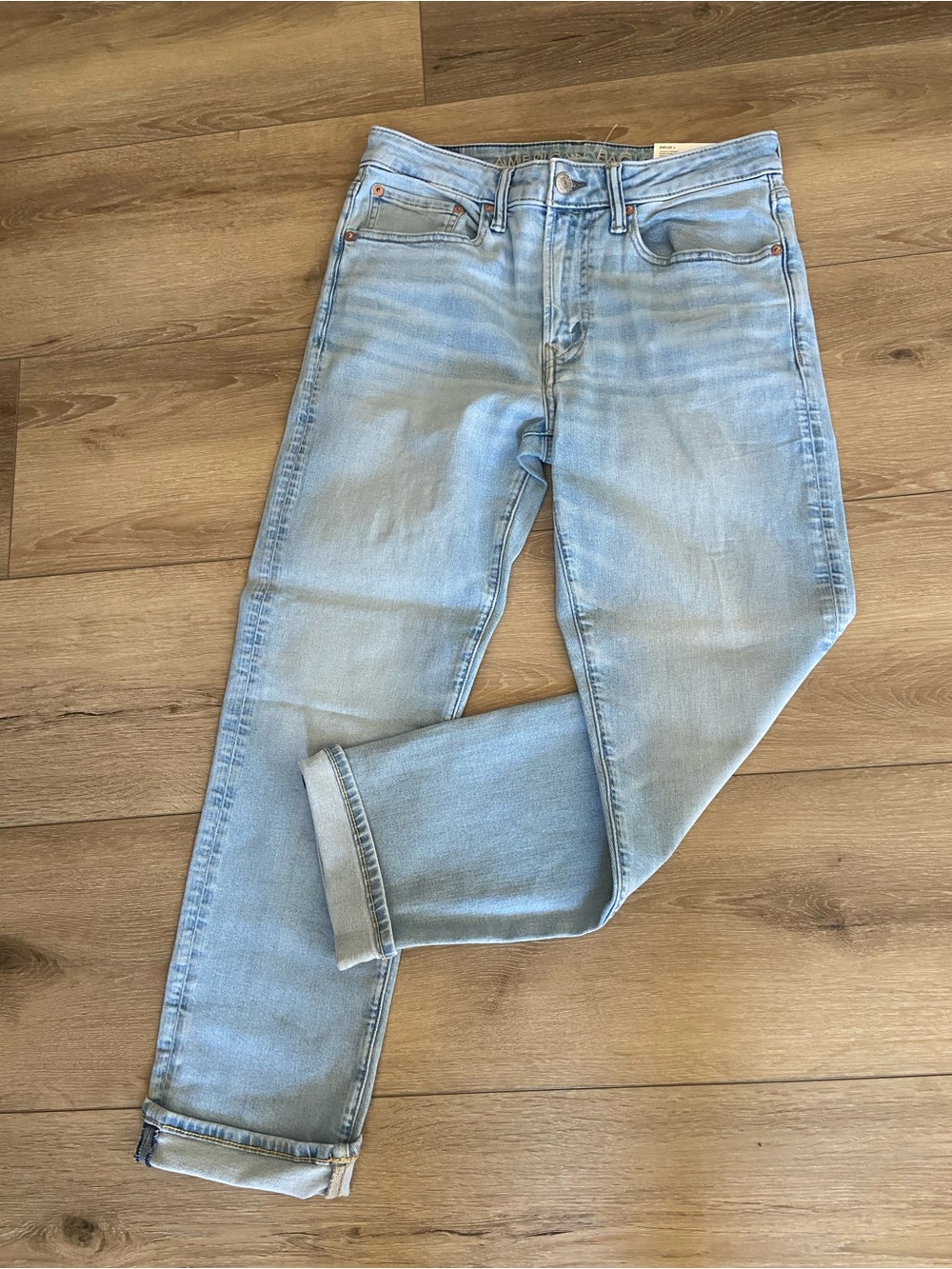American Eagle Outfitters Light Blue Relaxed Jeans